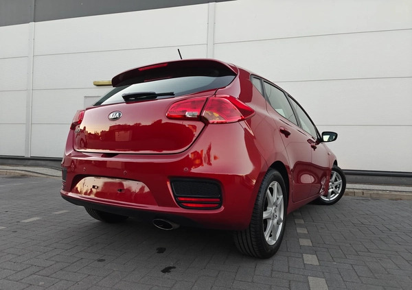 Kia Ceed cena 38900 przebieg: 156500, rok produkcji 2016 z Mieszkowice małe 631
